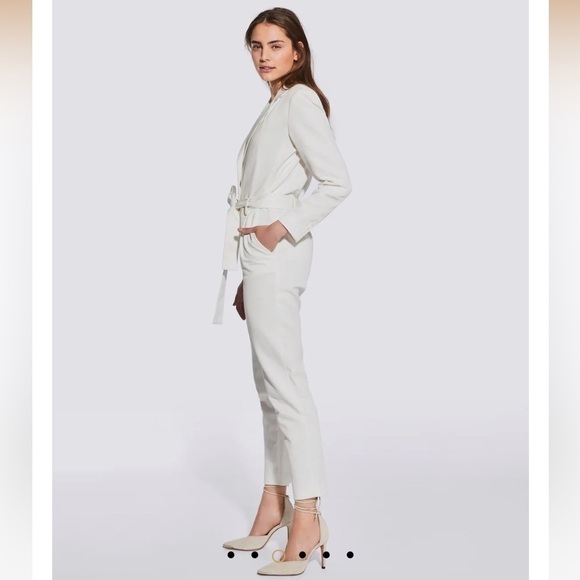 IRO White Hanabelle Belted Pleated Cotton And Linen-blend Twill Jumpsuit - Picture 4 of 7